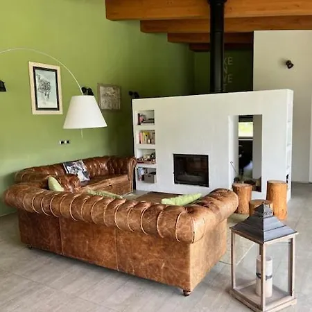 וילה Il Faggio Rosso Boves